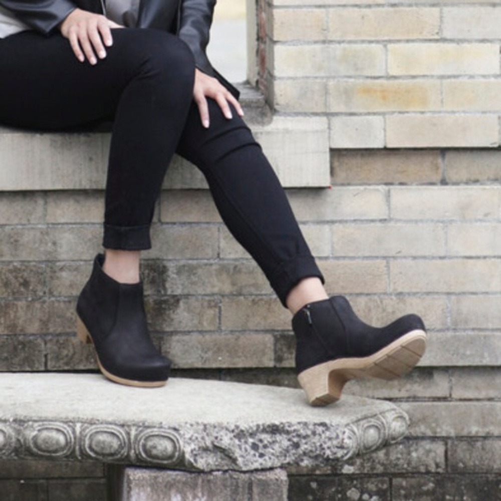 Dansko Maria boot - Picture 2 of 7